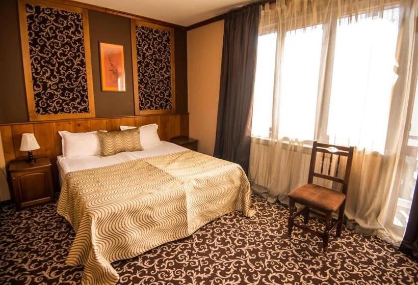 בית מלון כפרי Elida Family