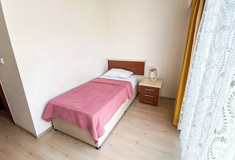 Hotelli şirin Rezidence