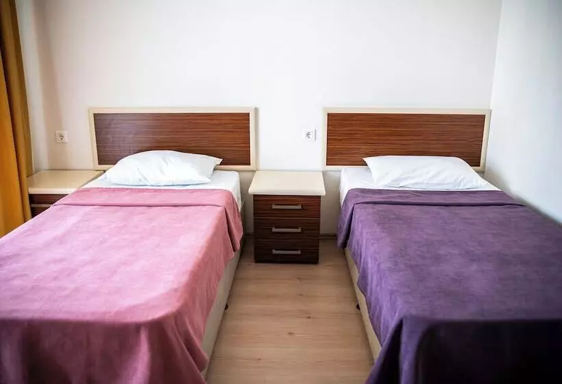 Hotelli şirin Rezidence