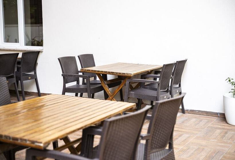 فندق şirin Rezidence