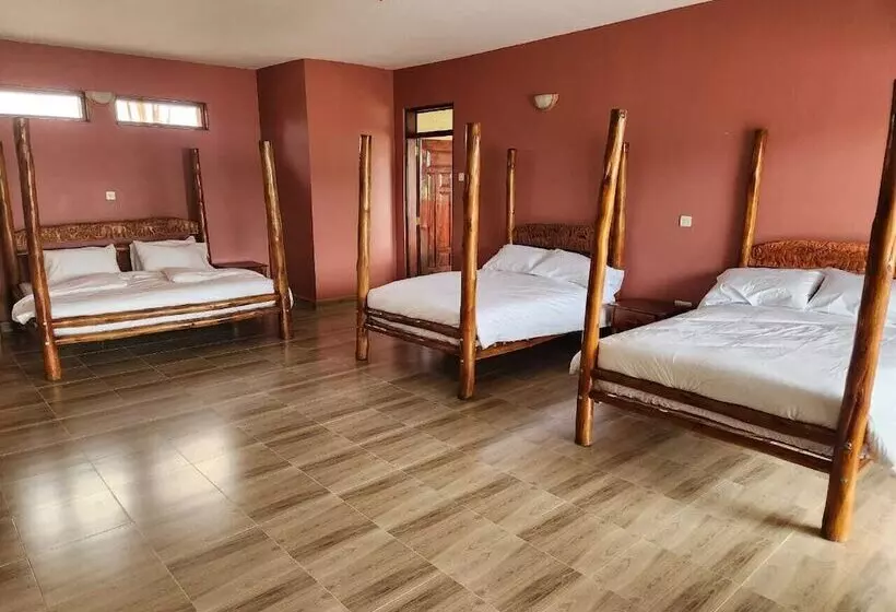 Hotelli Ishasha Pride Lodge