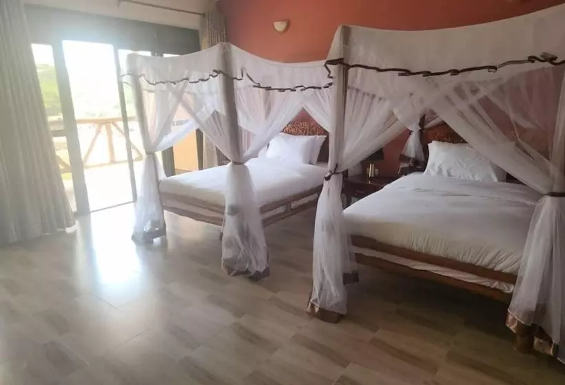 Hotelli Ishasha Pride Lodge