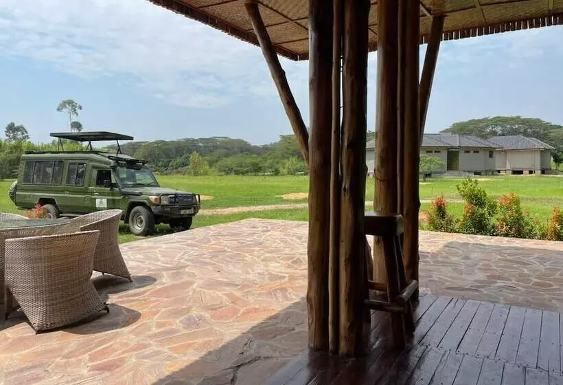 Hotelli Ishasha Pride Lodge