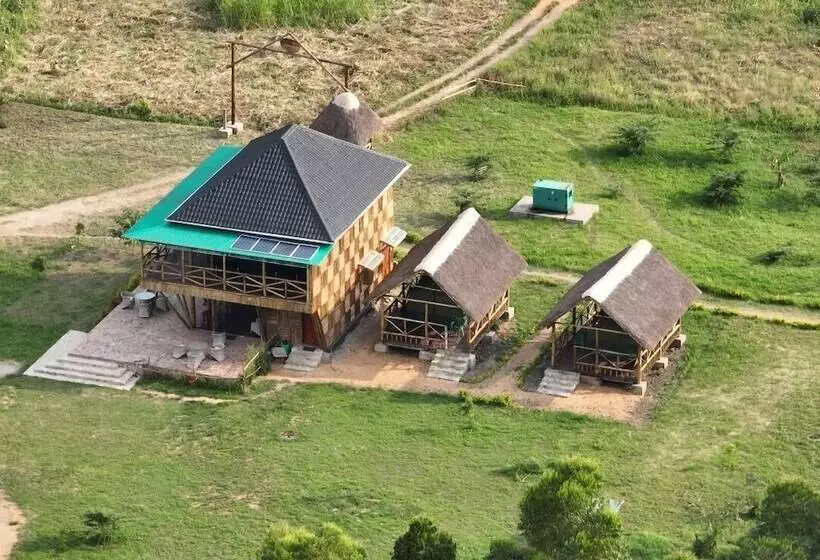 Hotelli Ishasha Pride Lodge