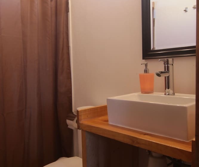 هتل Ocho Aguilas Eco Lodge