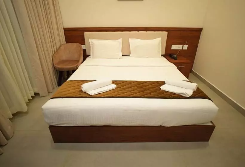 Hotelli Royalton Residency