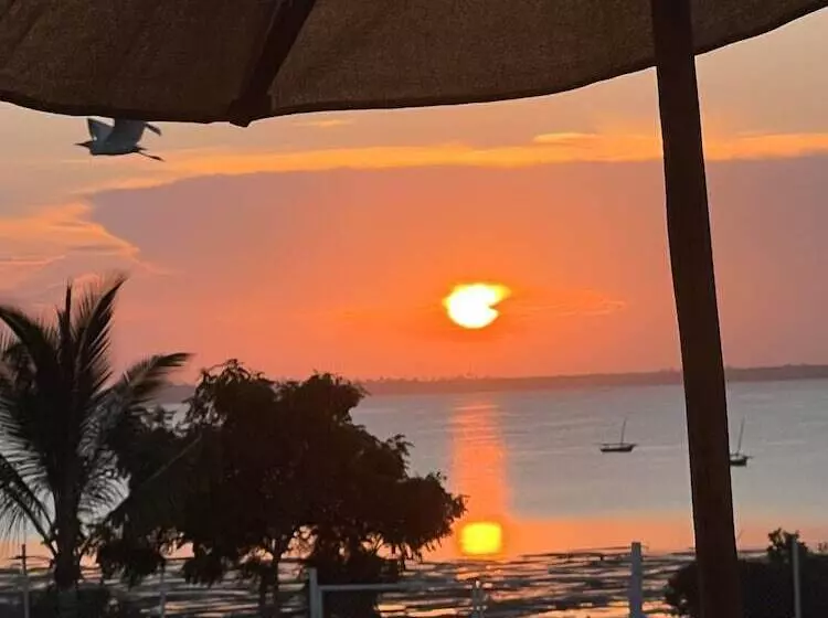 Hotelli The Villa Of Zanzibar