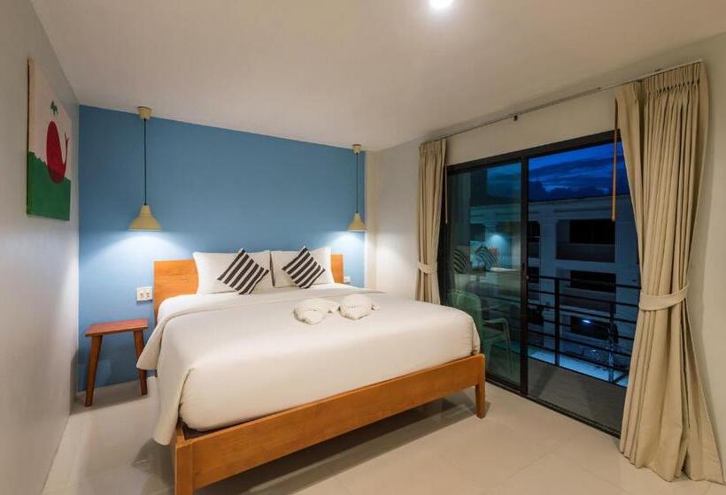 هتل Tiya House Rooms & Cafe