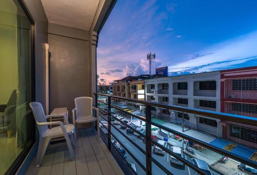 هتل Tiya House Rooms & Cafe