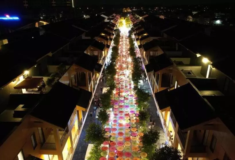 هتل Wyndham Lynn S Times Thanh Thủy