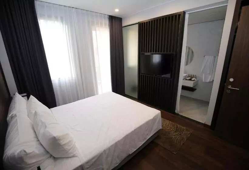 هتل Wyndham Lynn S Times Thanh Thủy