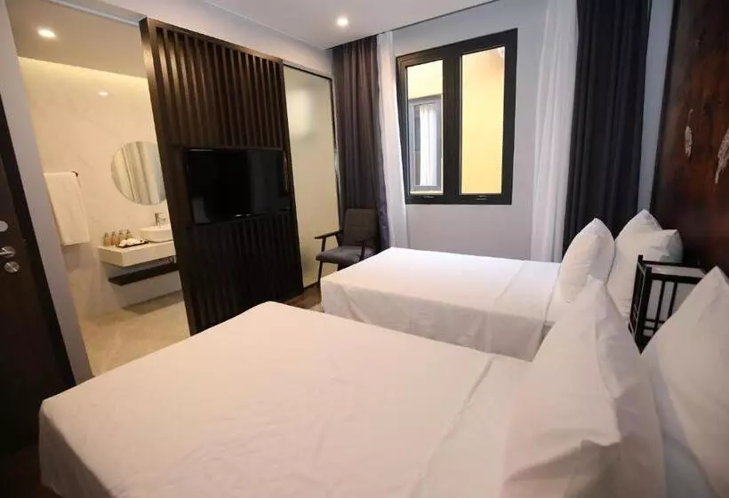 هتل Wyndham Lynn S Times Thanh Thủy