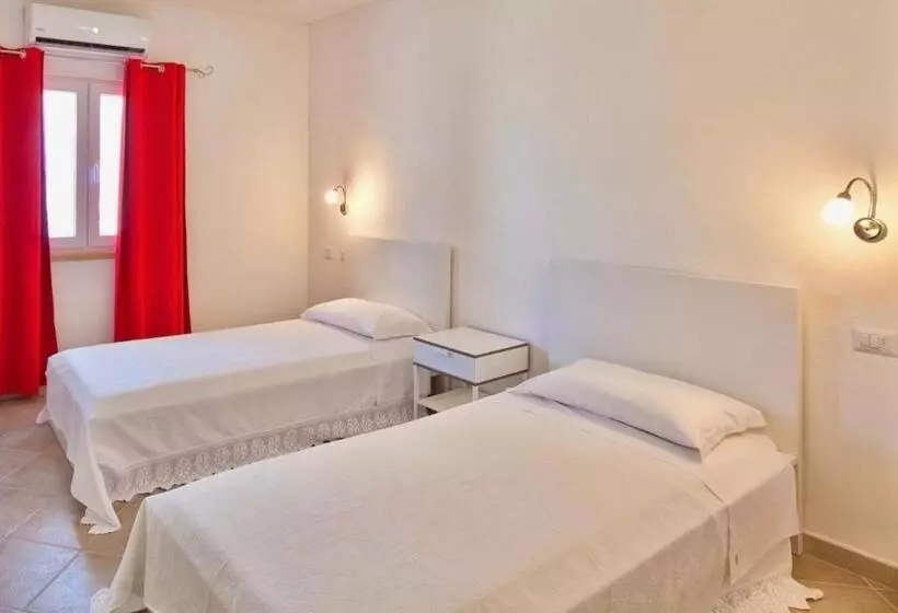 Isa Residence With Swimming Pool In Porto Rotondo At Only 500 M From The Beach