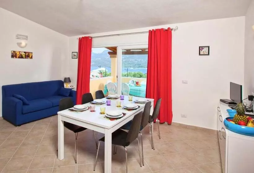 Isa Residence With Swimming Pool In Porto Rotondo At Only 500 M From The Beach
