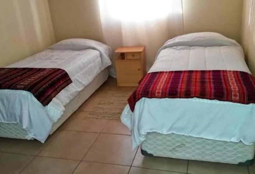 پانسیون Altos Del Lascar