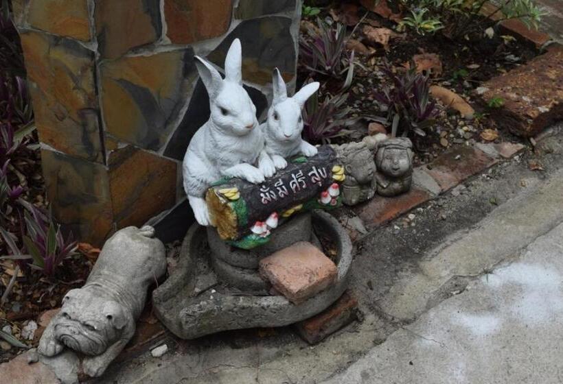 بنسيون Ban Sabai Sabai Guest House