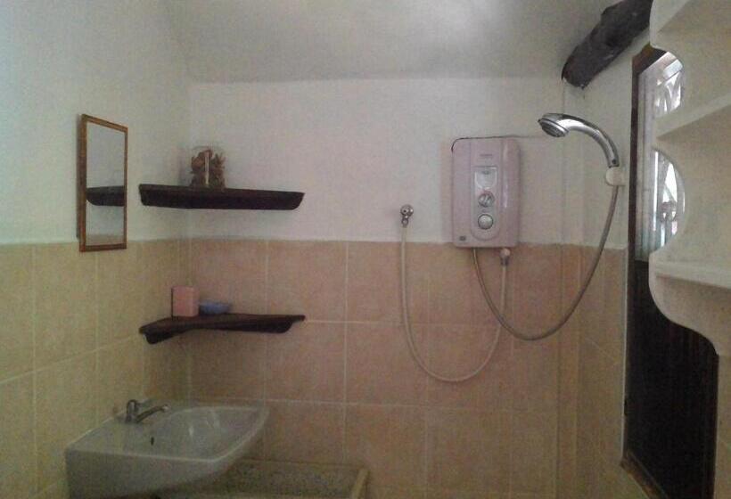 بنسيون Ban Sabai Sabai Guest House