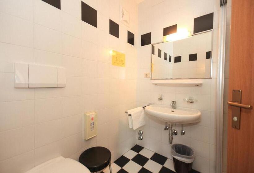 膳宿费 Gasthof Iris