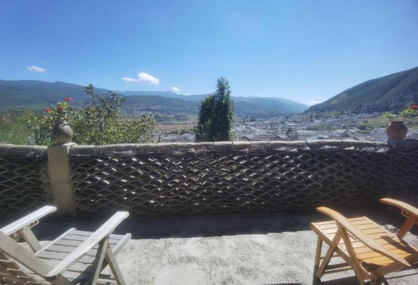 פנסיון Up Air Guest House