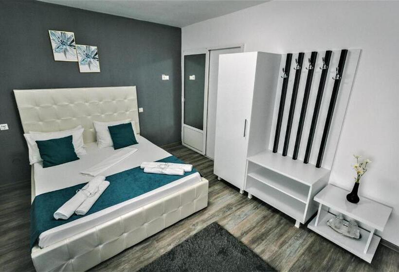 Pensiunea Adriana Straja