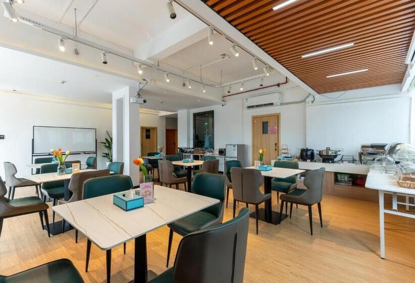 Xana Lite Hotel Guangzhou Fangcun Huadiwan Metro Station