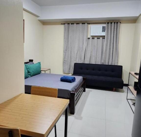 101 Newport Blvd East Wing Condotel Airport T3 Manila