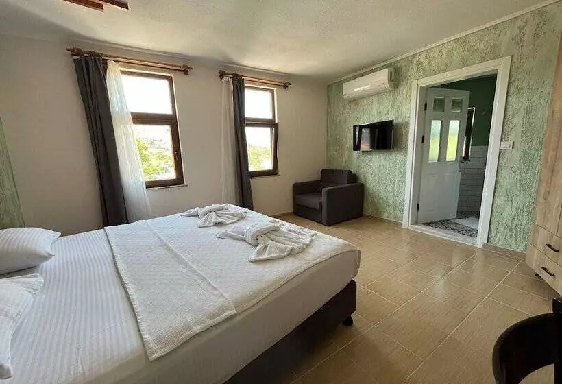 Akar Butik Otel Gökçeada