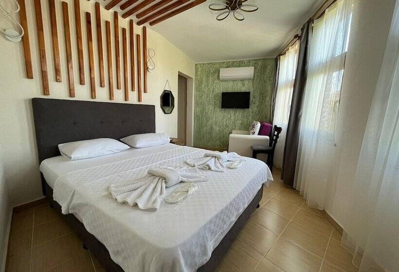 Akar Butik Otel Gökçeada