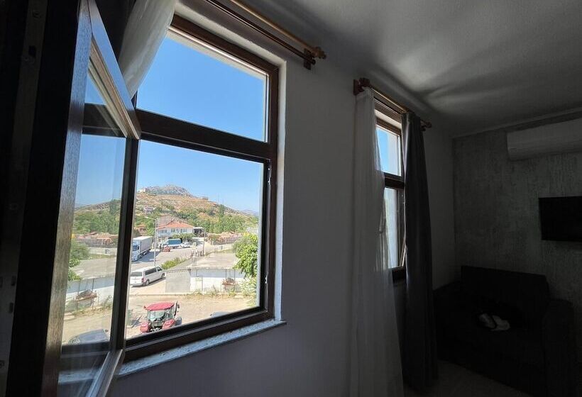 Akar Butik Otel Gökçeada