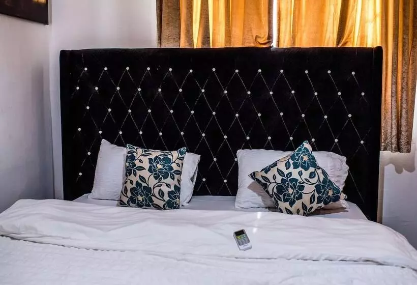 تختخواب و صبحانه Geza Luxury Apartment