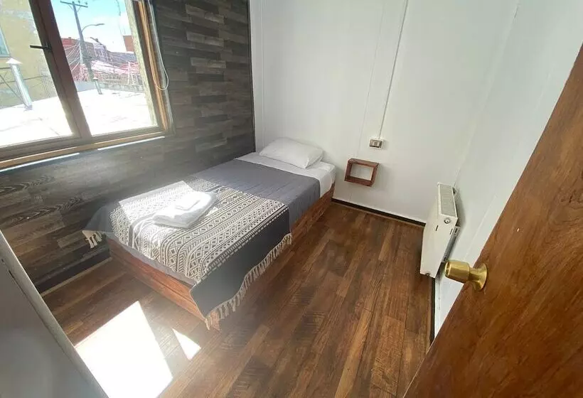 ベッドアンドブレックファースト Hostal Ochen Punta Arenas