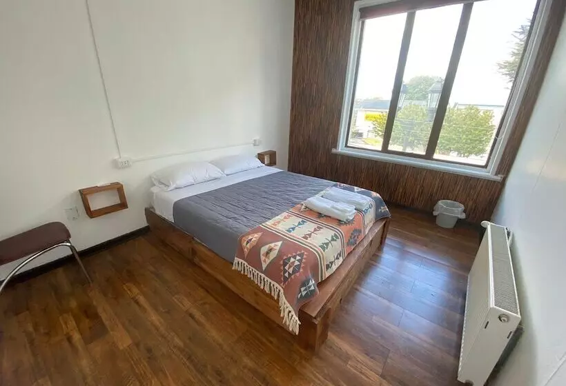 ベッドアンドブレックファースト Hostal Ochen Punta Arenas