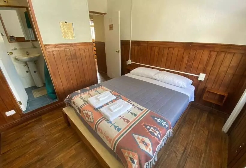 ベッドアンドブレックファースト Hostal Ochen Punta Arenas