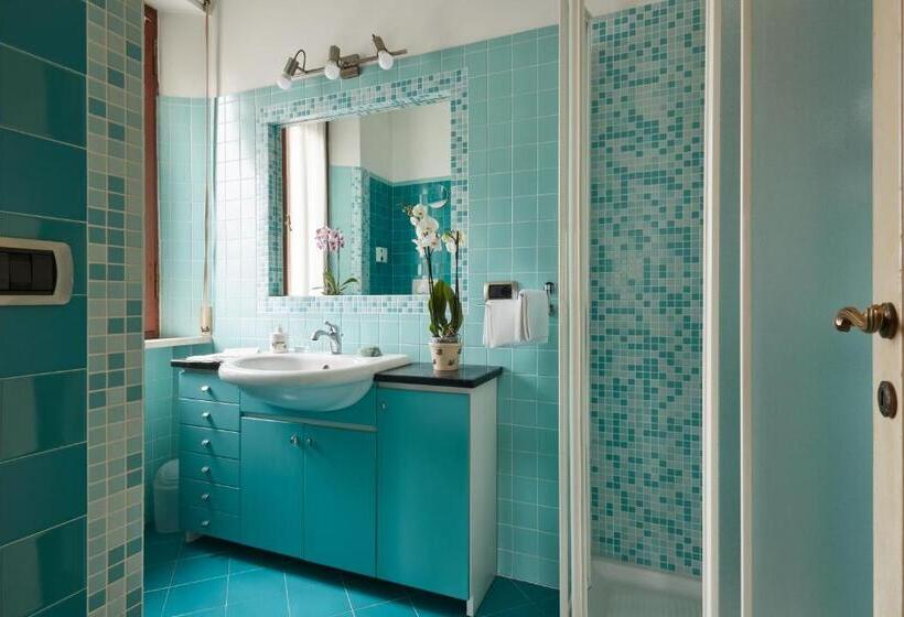 تختخواب و صبحانه Le Balze Camere In Villa