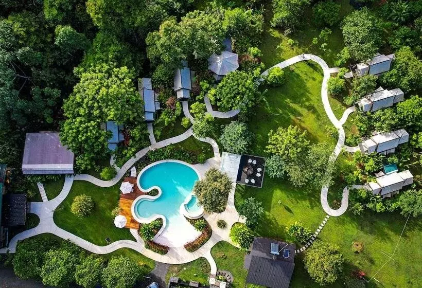 هتل Arenal Glamping