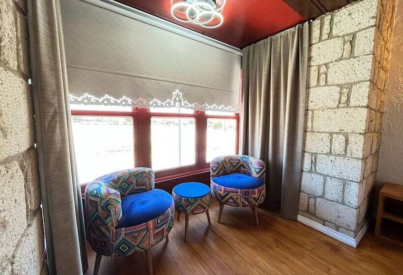 هتل Armi Alaçatı