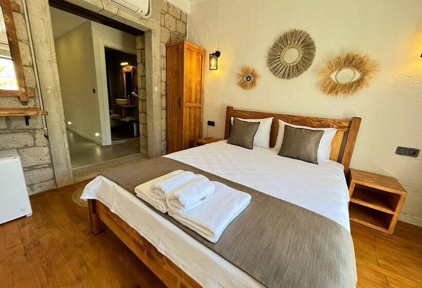 هتل Armi Alaçatı