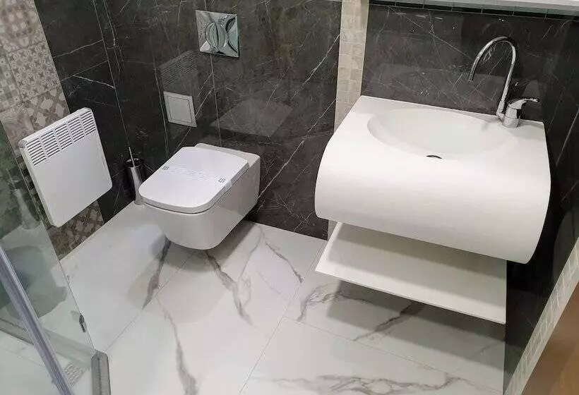 هتل Central