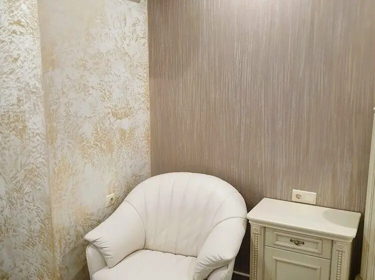 هتل Central