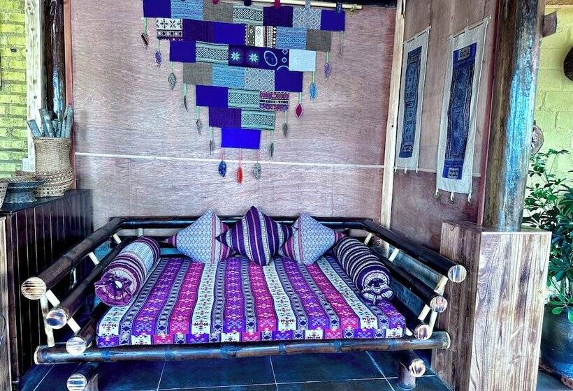 هتل Bac Ha Charm Stay