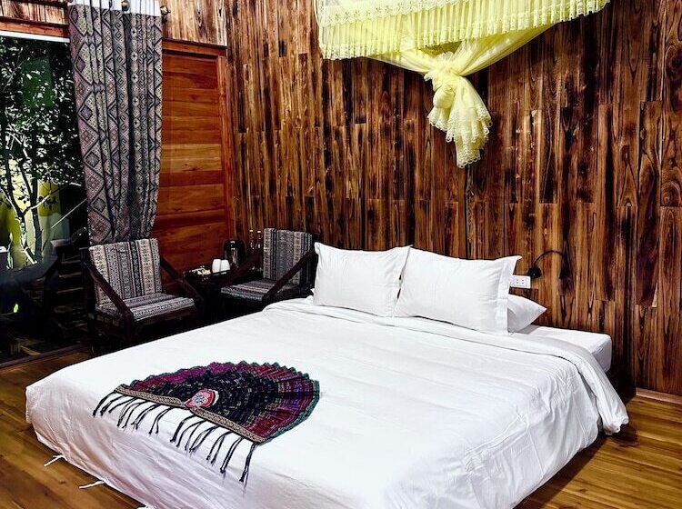 هتل Bac Ha Charm Stay