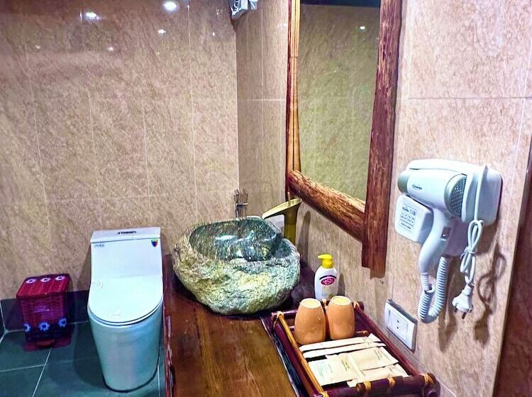 هتل Bac Ha Charm Stay