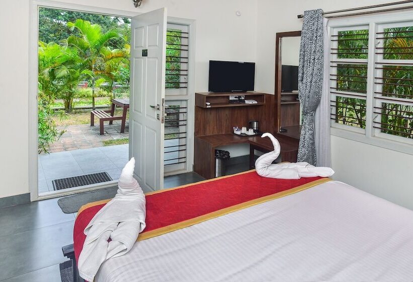 호텔 Clover Holiday Village