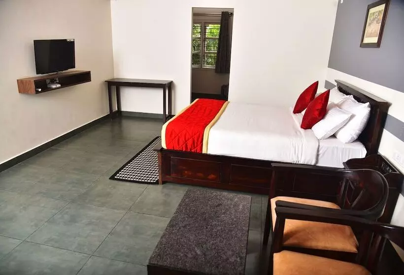 Hotelli Clover Holiday Village