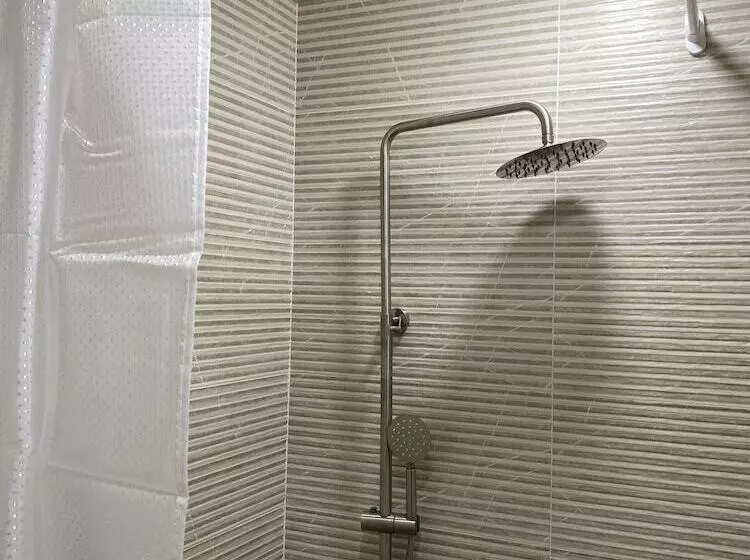 هتل Kamar