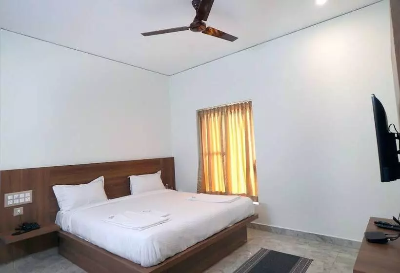 Hotelli Kcg Residency