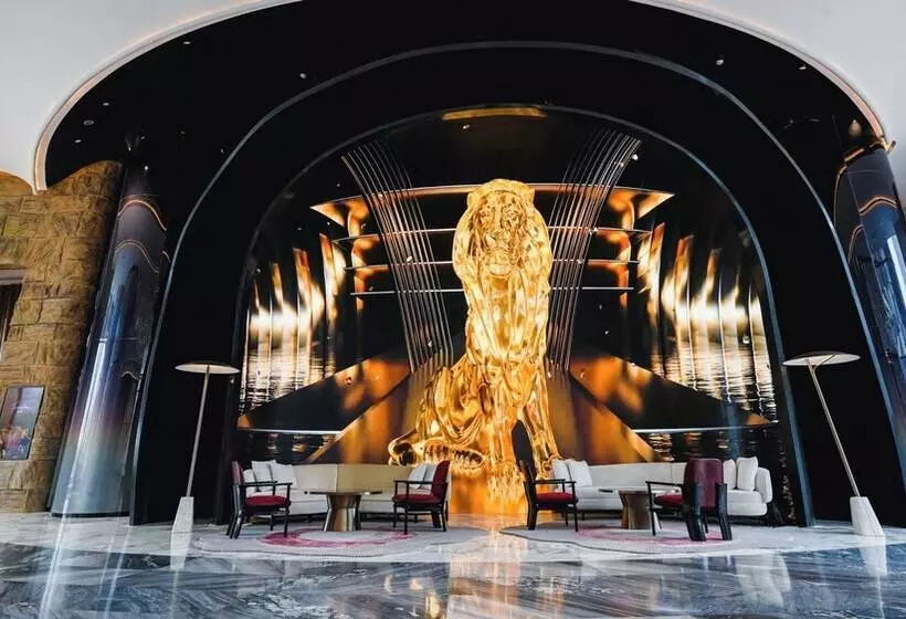 ホテル Mgm Qingdao