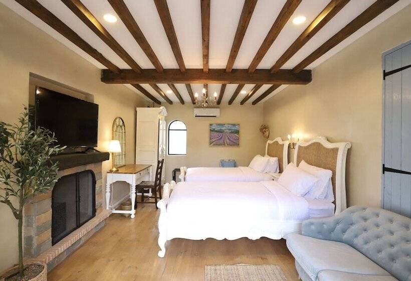 ホテル Moon River Village