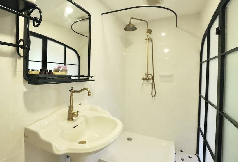 ホテル Moon River Village