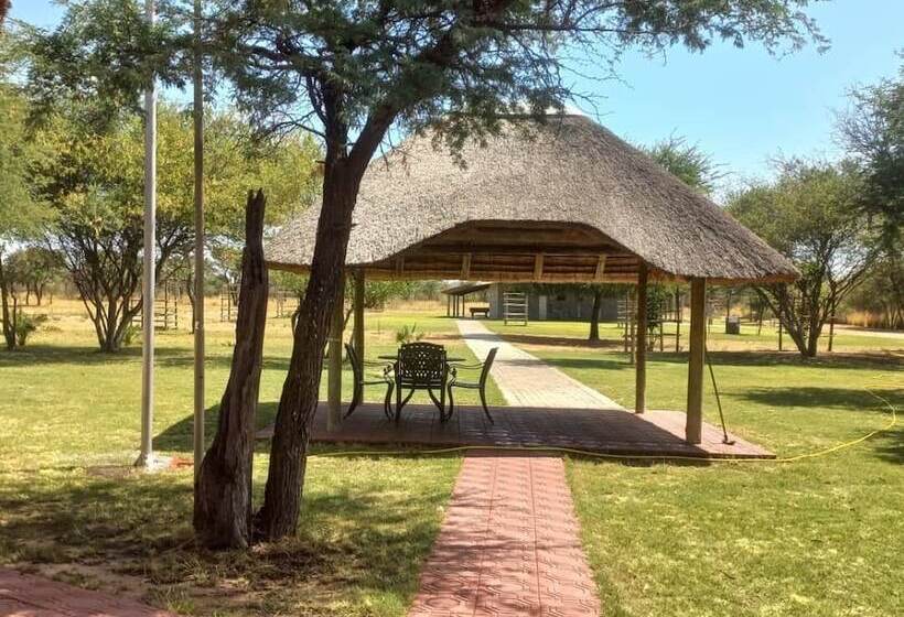 هتل Palm Afrique Lodge Botswana